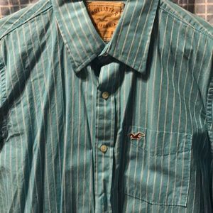Size XL Hollister Button Down